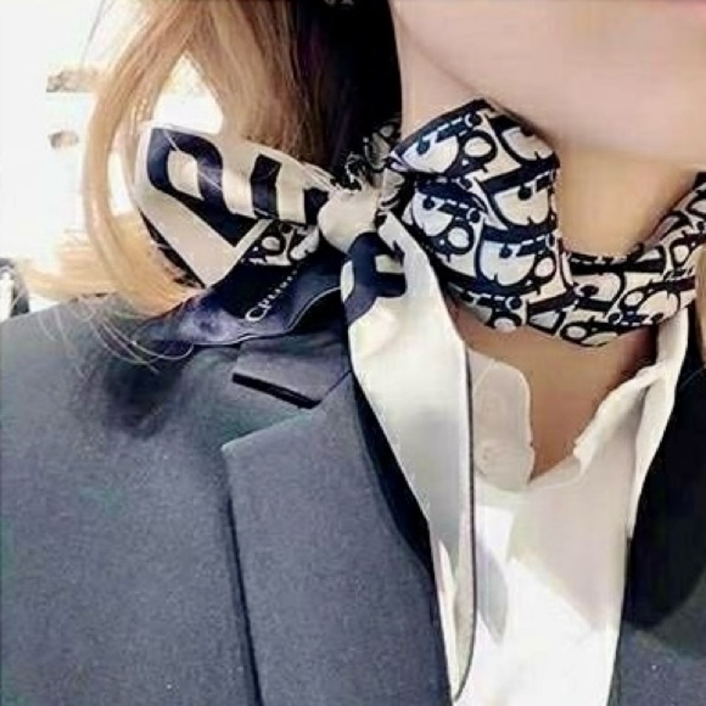 *D*I*O*R* Monogram Print Twilly Bandeau Wrap Scarf - Shiny Wine - Picture 7 of 10